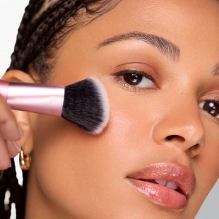 Real Techniques Ultimate Multi Tasker Brush (1UND)
