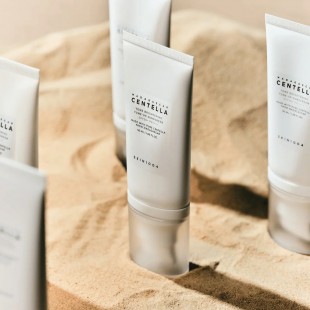 SKIN1004 Madagascar Centella Tone Brightening Tone-Up Sunscreen 50ml